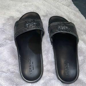 VERSACE PALAZZO SLIDERS - BLACK SIZE 46